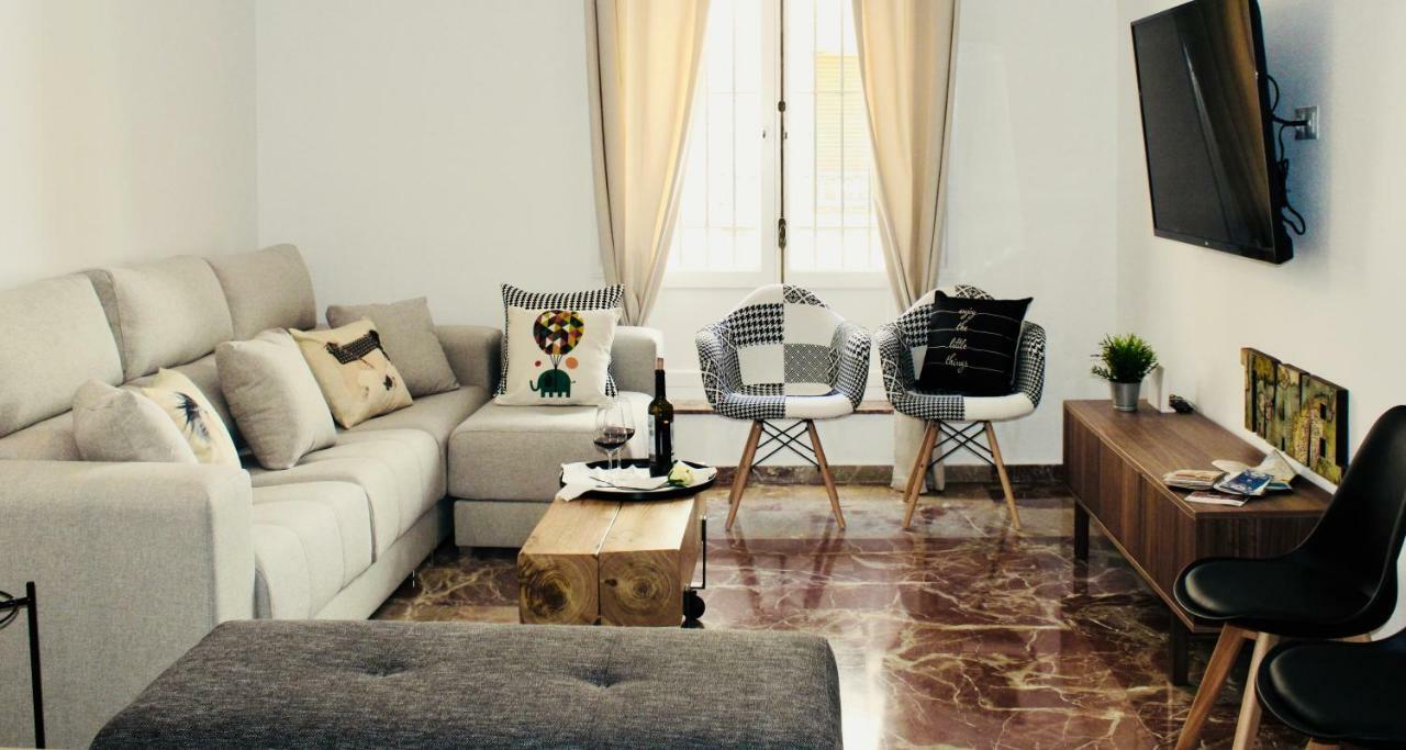 Gatu Premium Villa Aramburu, " Preferente Mayores De 25 Anos Y Familias " El Puerto de Santa María Exterior foto