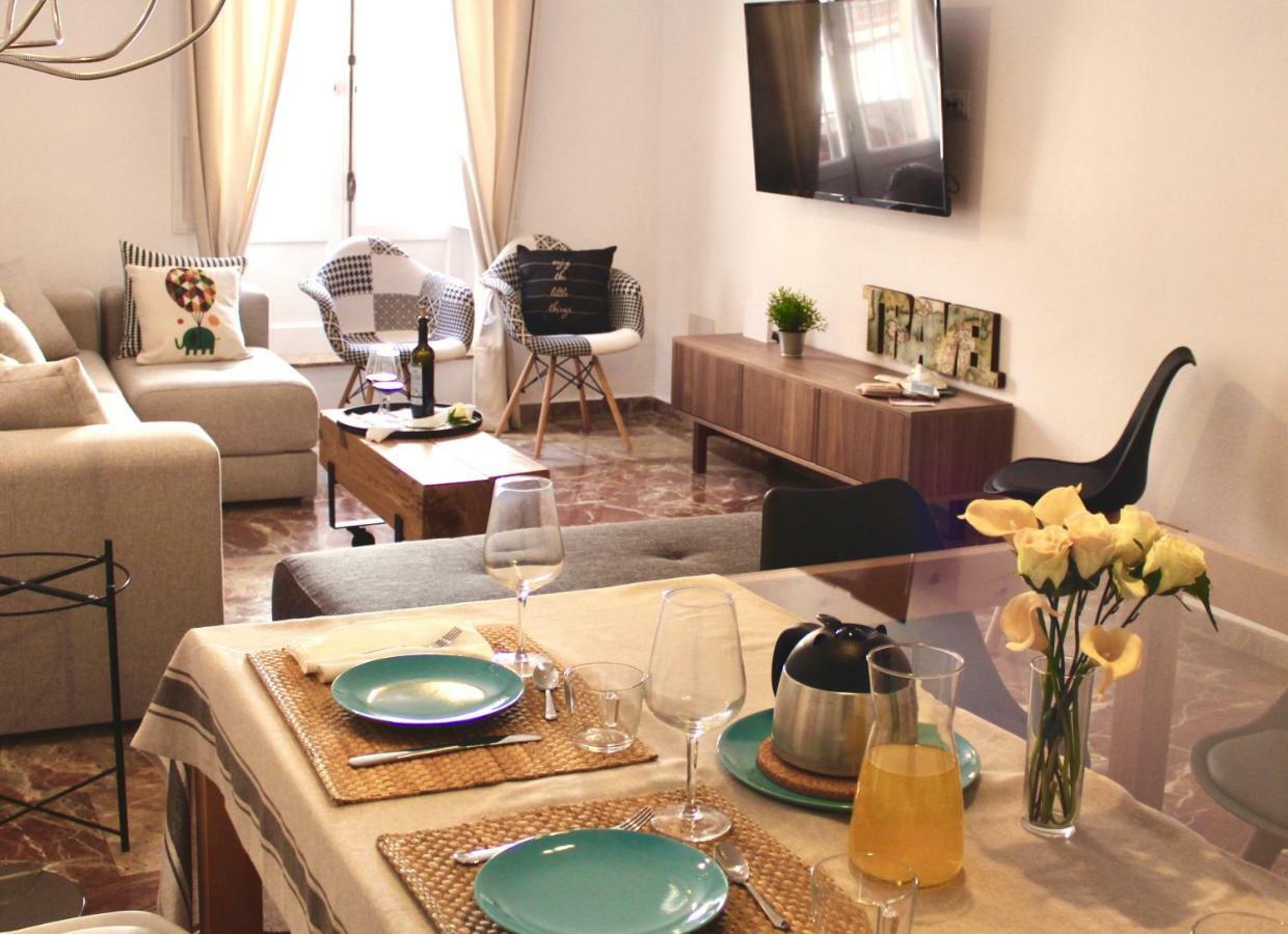 Gatu Premium Villa Aramburu, " Preferente Mayores De 25 Anos Y Familias " El Puerto de Santa María Exterior foto